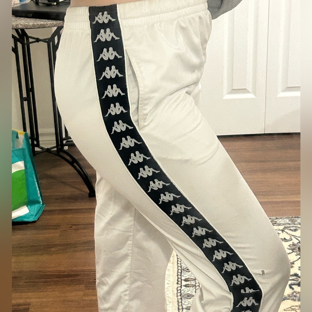 RARE KAPPA TRACKPANTS - 222 Banda Aderno